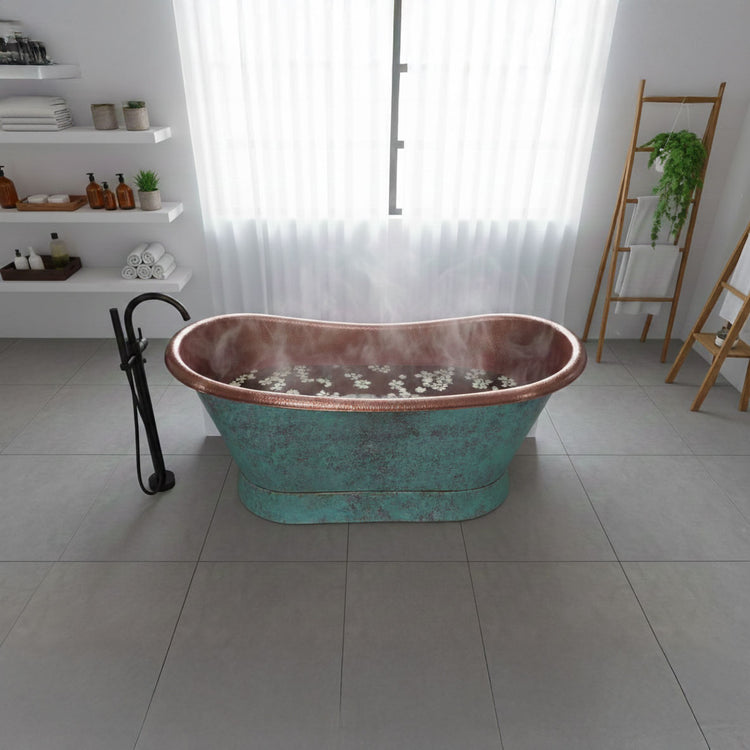 Slanting Base Copper Bathtub Hammered Antique Copper Interior & Patina Exterior Finish